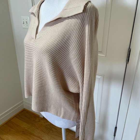 NWT CHYRII V Balloon Sleeve Sweater - Picture 5 of 14